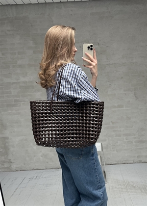 Kaya woven big tote bag Brown Sui Ava 